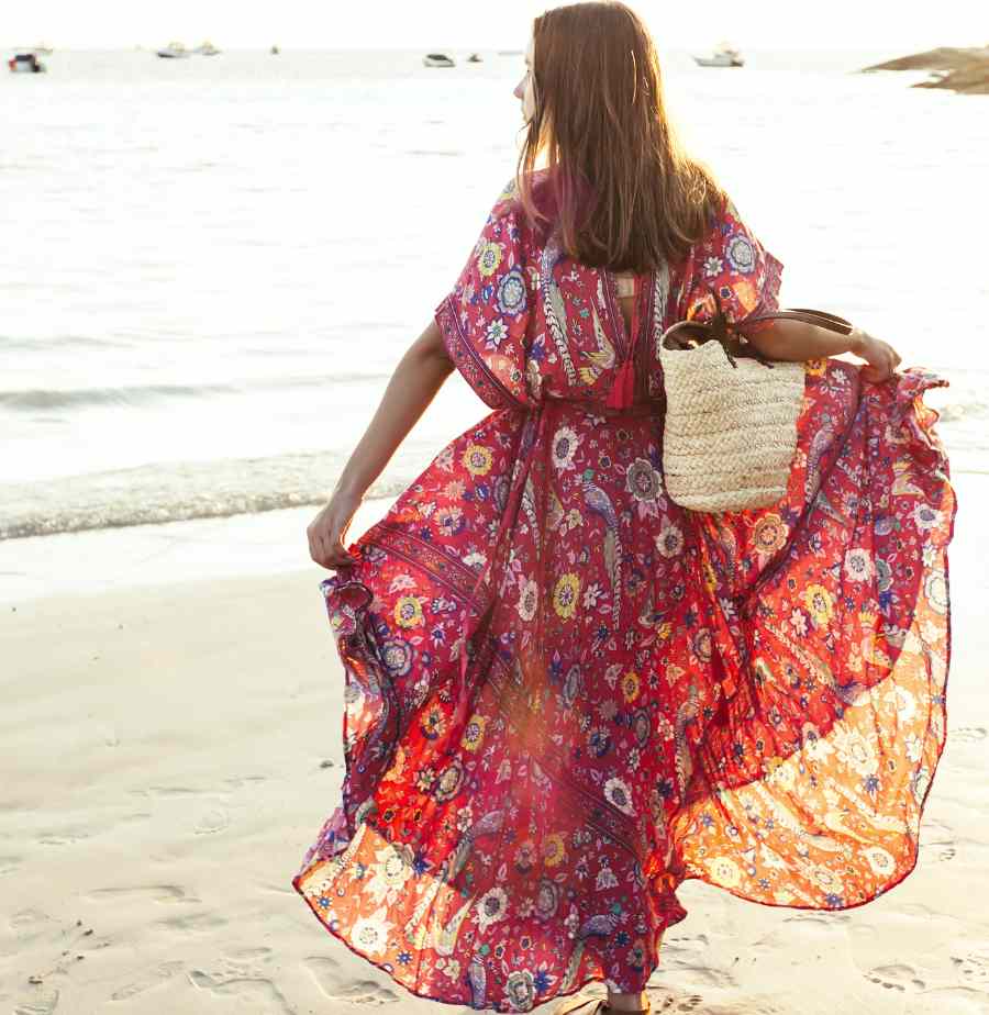 Dive into Boho: All About Hippie Chic